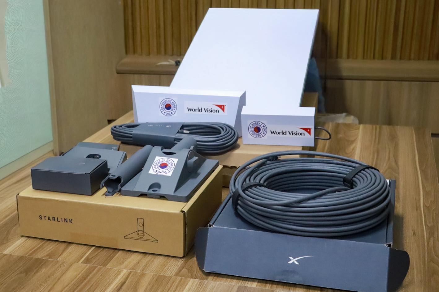 🔴GERESA LORETO RECIBE SISTEMAS DE ENERGÍA SOLAR Y ANTENAS STARLINK DONADOS POR WORLD VISION PERÚ PARA FORTALECER LOS SERVICIOS DE SALUD